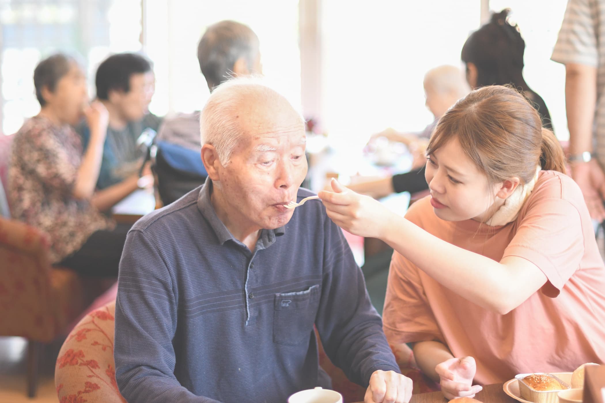 カフェの会